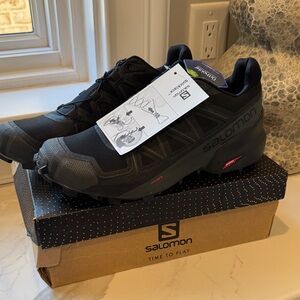 Salomon Men's Black Athletic Shoes